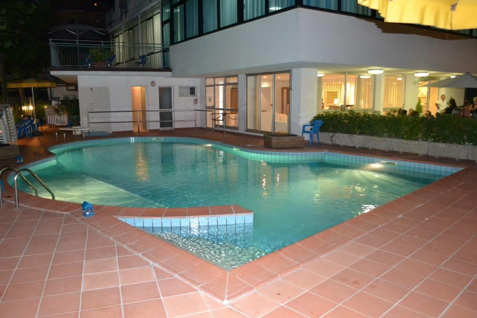 Hotel Mario Cesenatico Εξωτερικό φωτογραφία